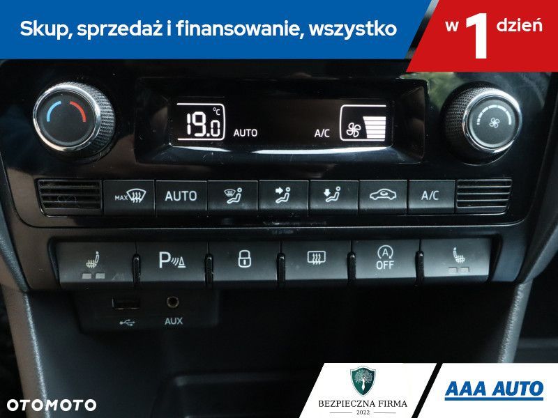 Skoda RAPID - 18