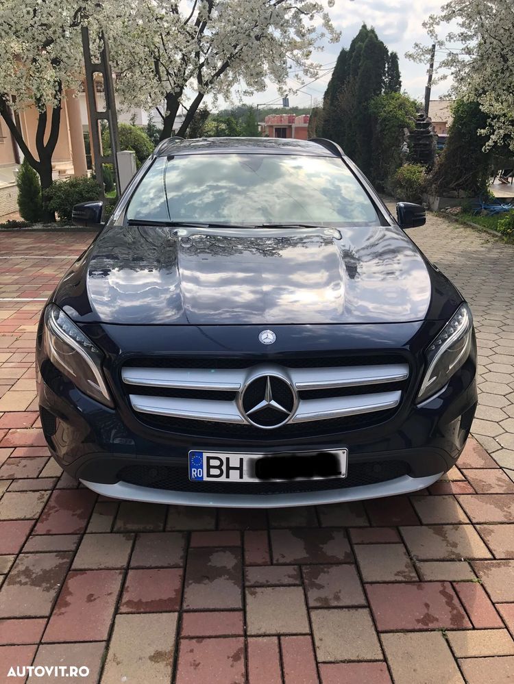 Mercedes-Benz GLA 220 d 4MATIC Aut. - 2