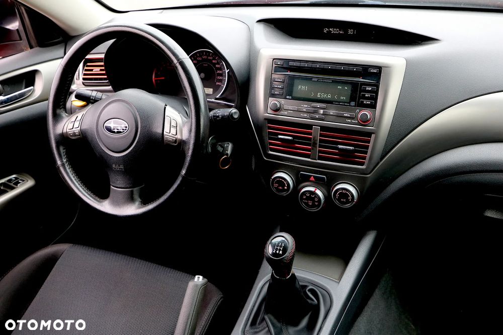 Subaru Impreza - 32