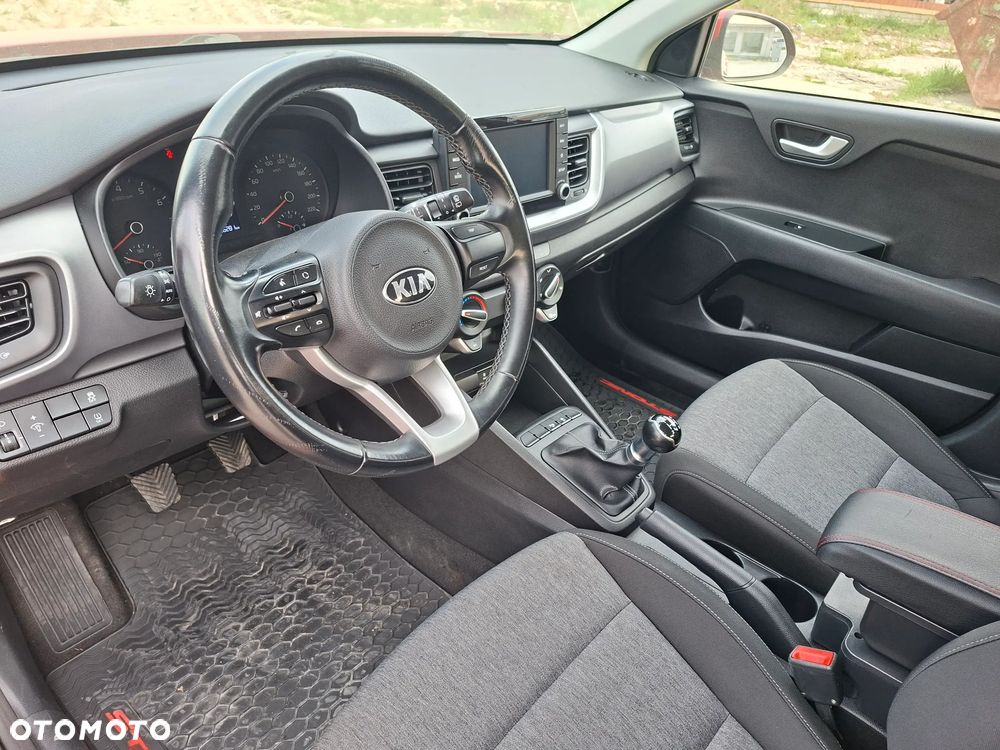 Kia Stonic - 12