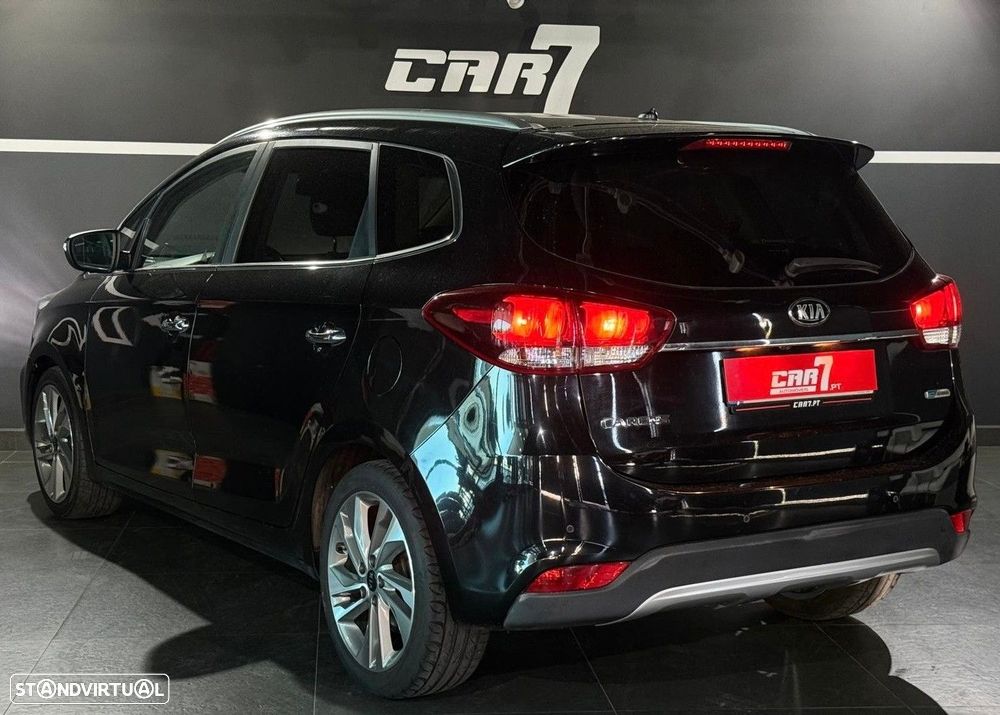 Kia Carens 1.7 CRDi ISG EX - 4