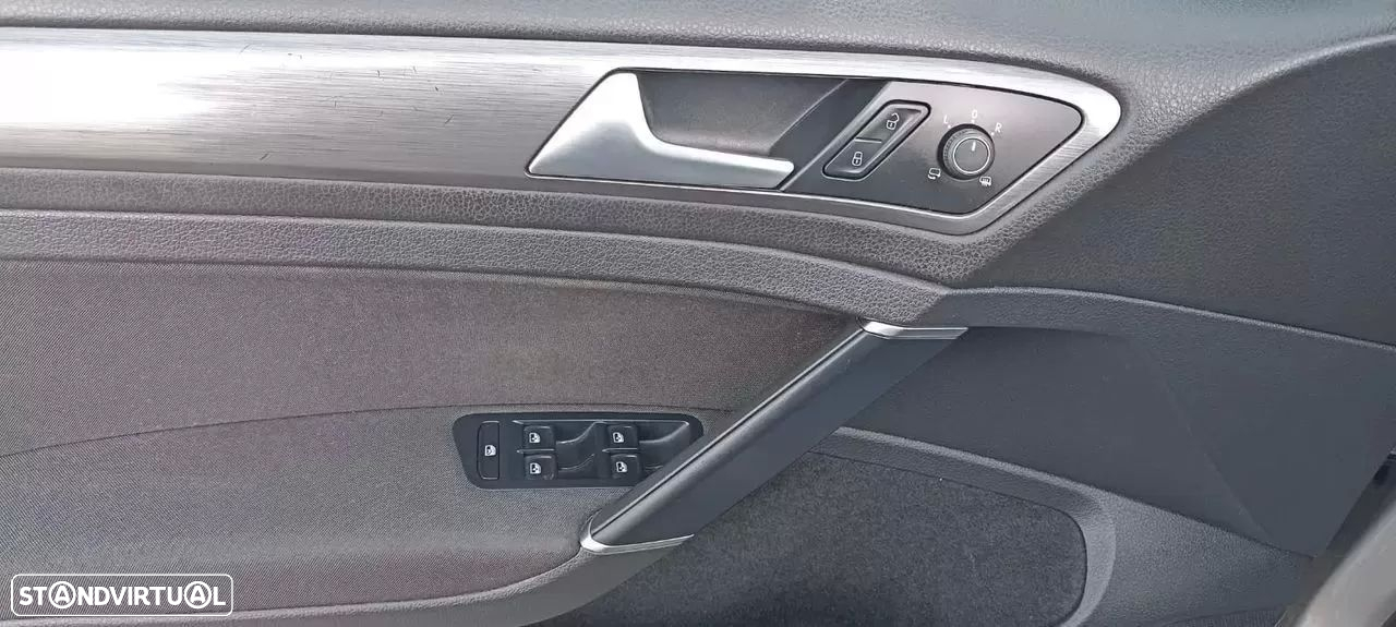 VW e-Golf AC/DC - 13