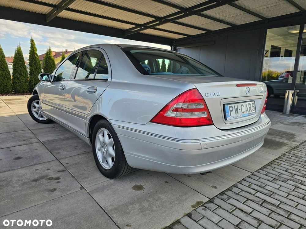 Mercedes-Benz Klasa C 180 Kompressor Elegance - 4