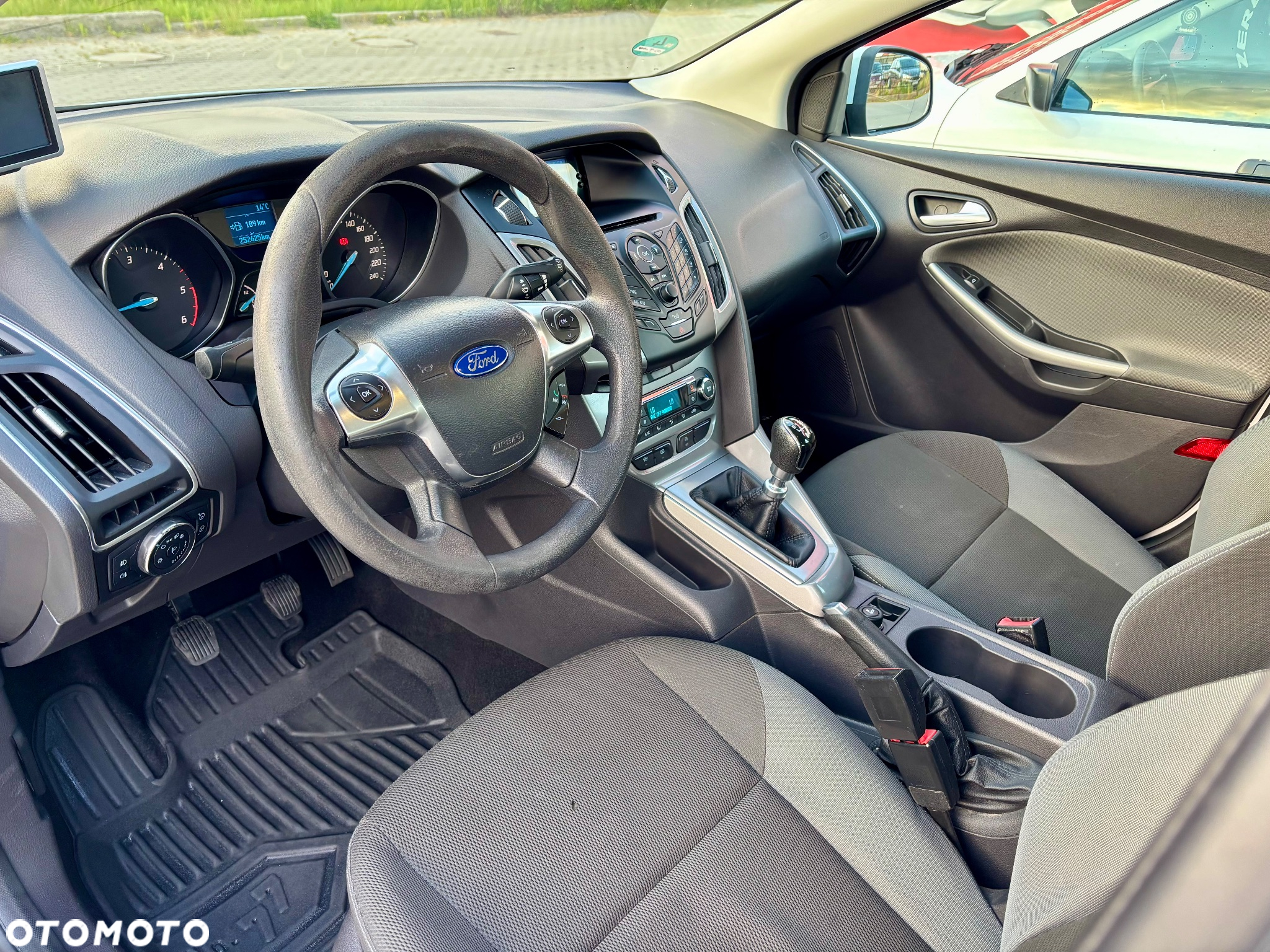 Ford Focus 1.6 TDCi Edition - 8