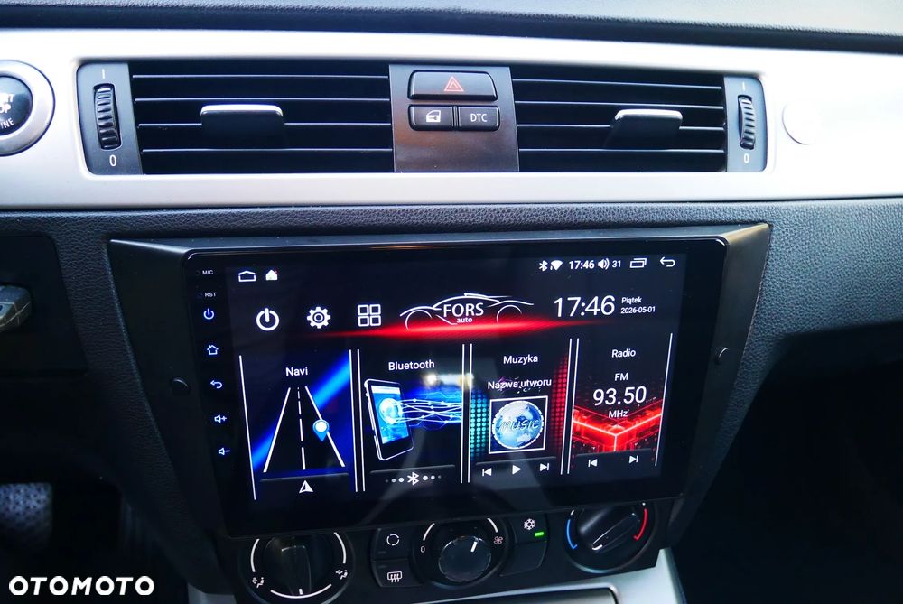 BMW Seria 3 318d - 26