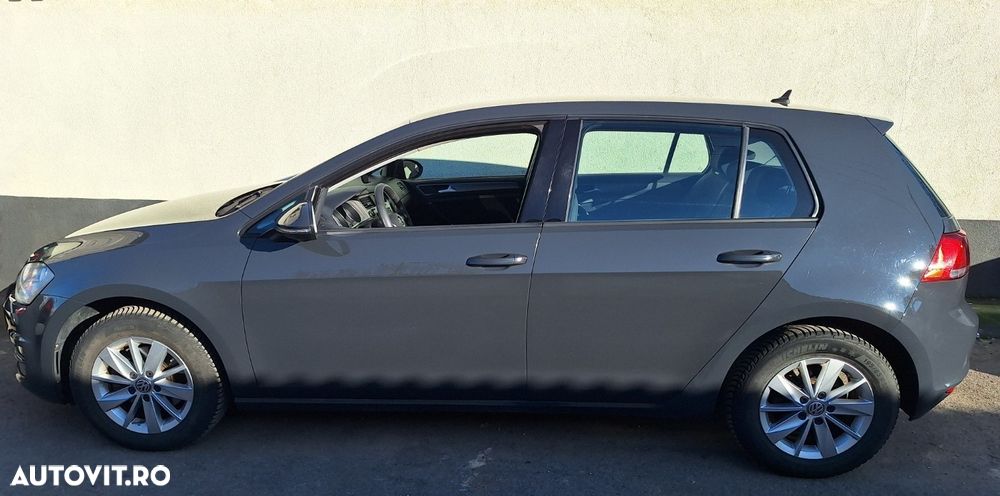 Volkswagen Golf 1.6 TDI DPF Trendline - 15