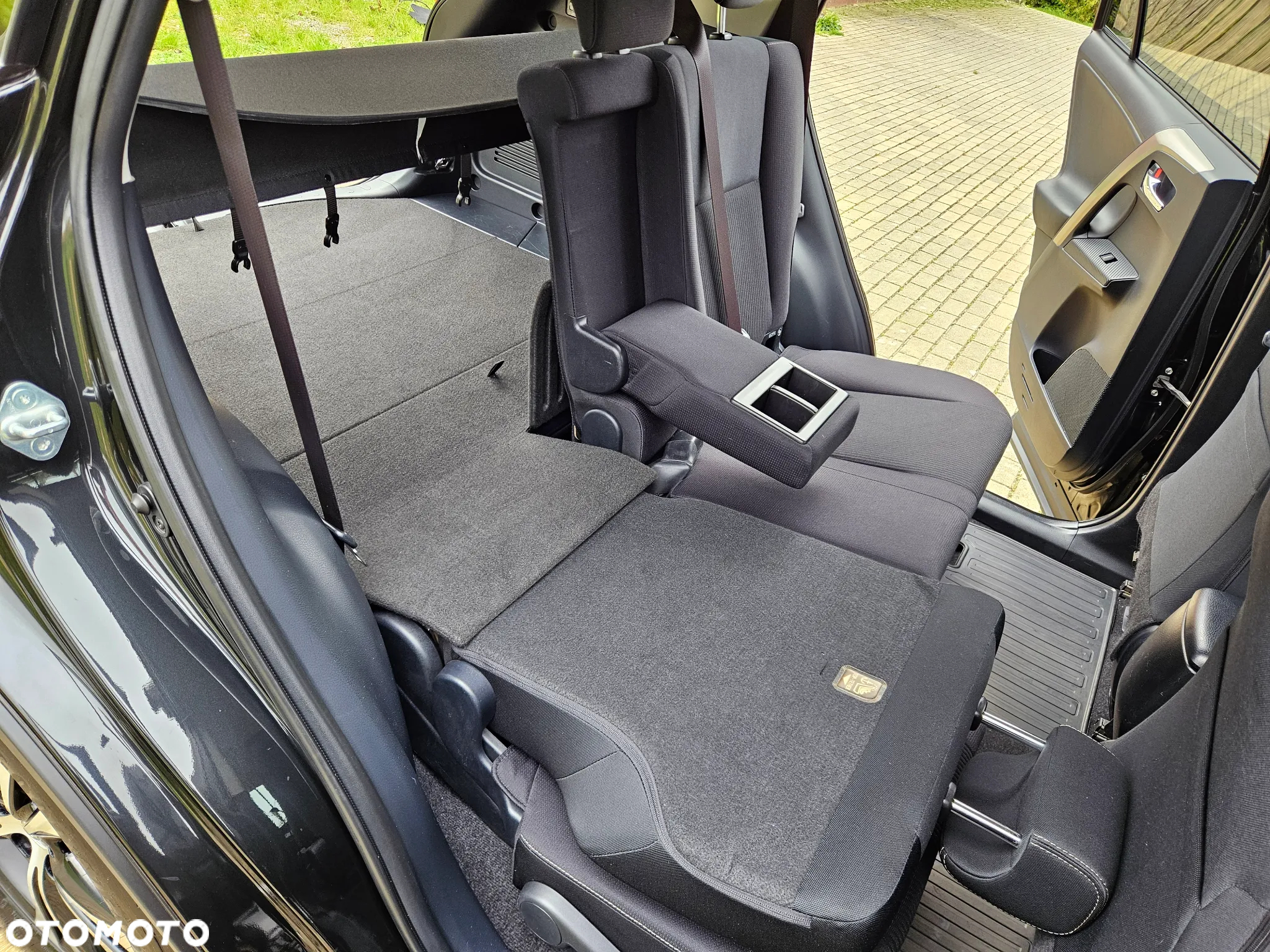 Toyota RAV4 2.0 D-4D Premium 4x2 - 28