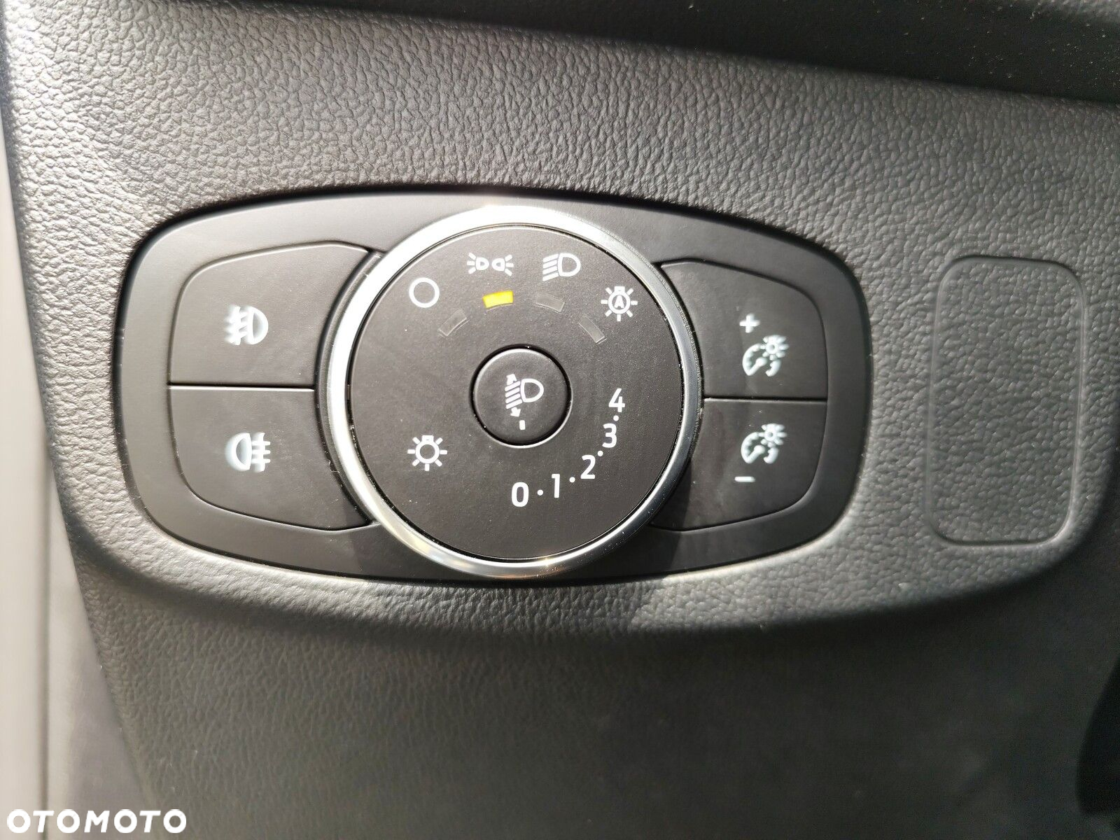 Ford Focus - 20