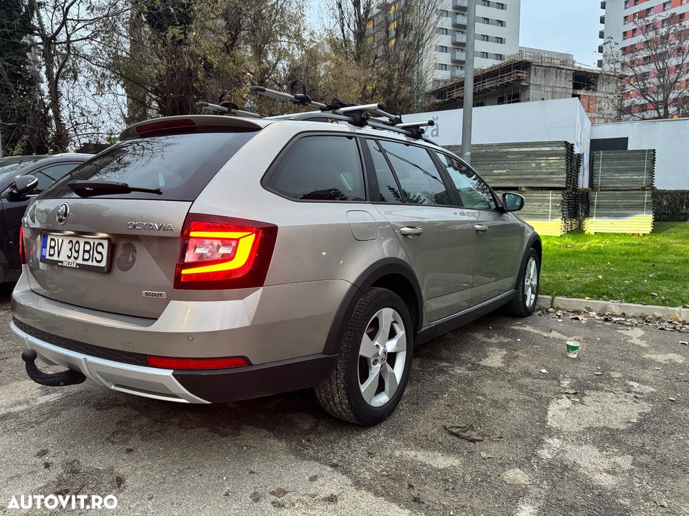 Skoda Octavia Combi Diesel 2.0 TDI 4X4 DSG Scout - 4