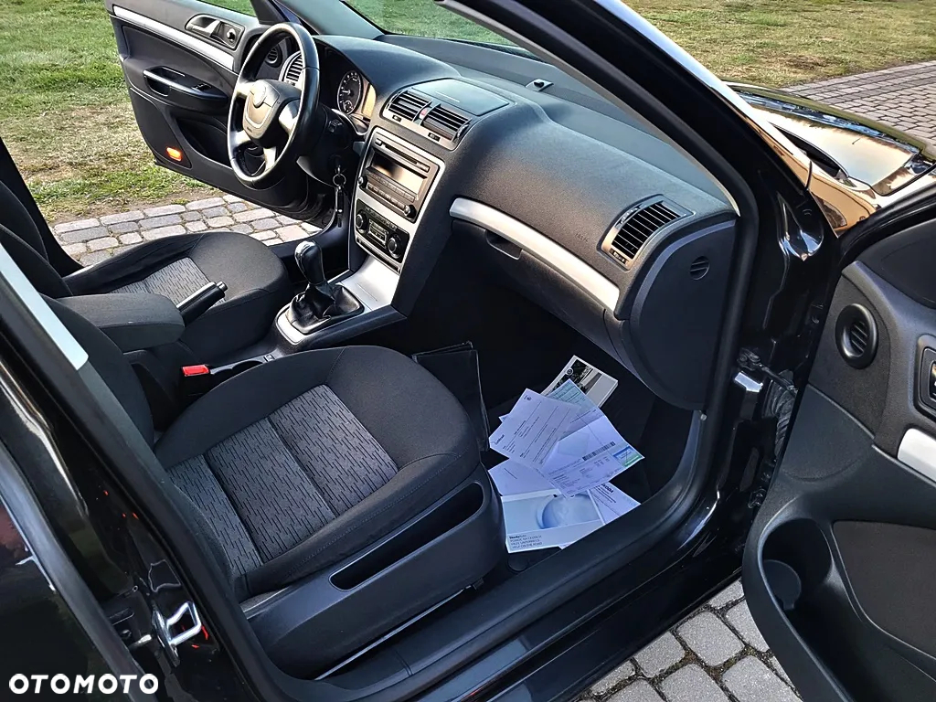 Skoda Octavia 1.6 TDI Ambiente - 27