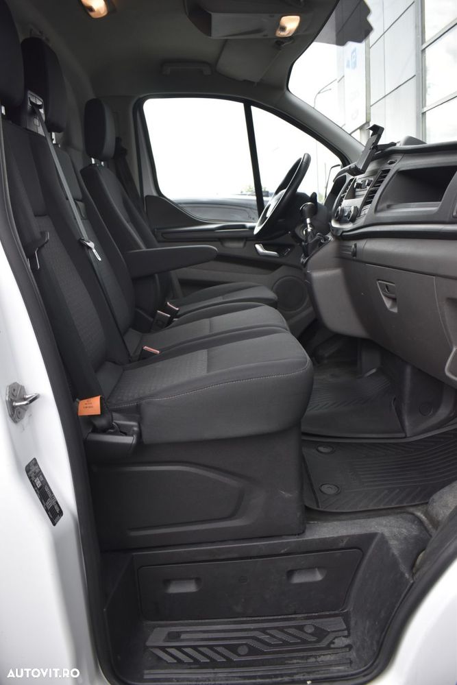 Ford Transit Custom - 38