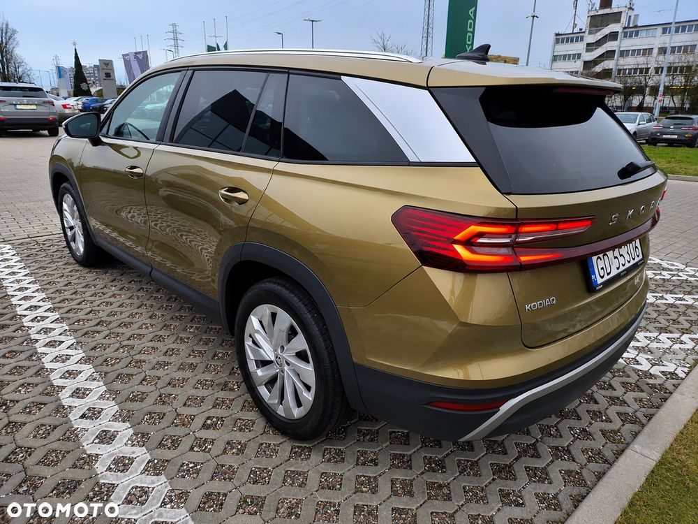 Skoda Kodiaq 2.0 TDI 4x4 Selection DSG - 4