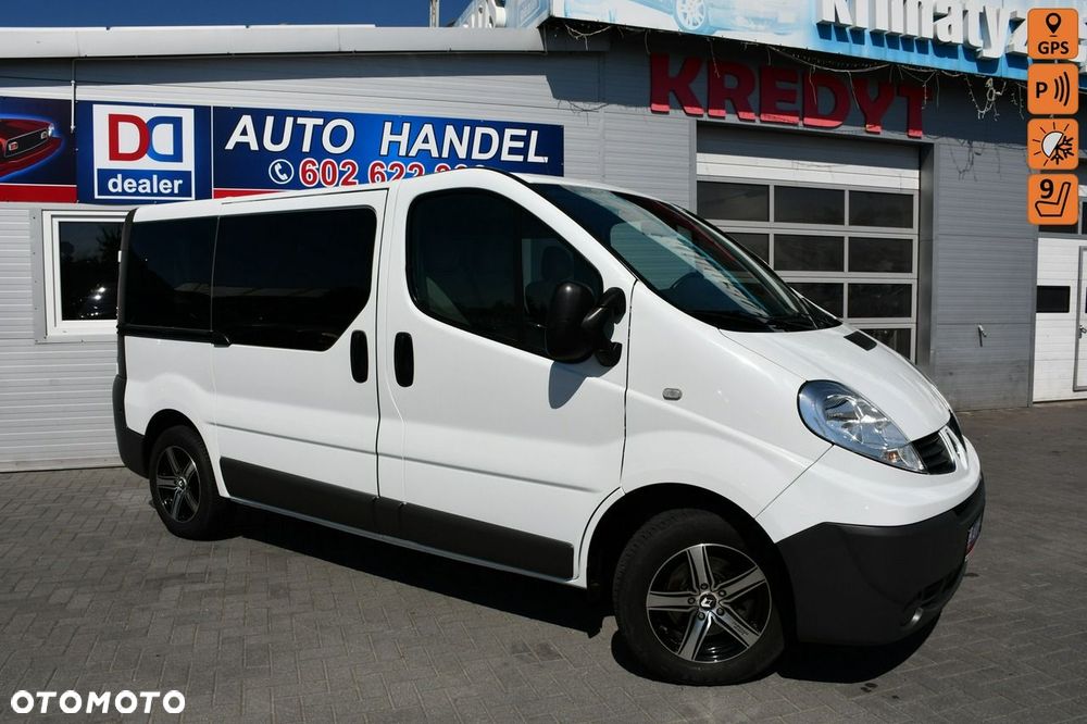 Renault Trafic - 1