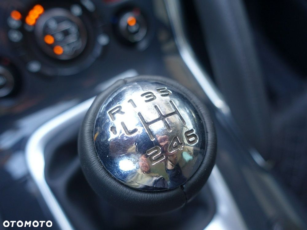 Peugeot 3008 - 23