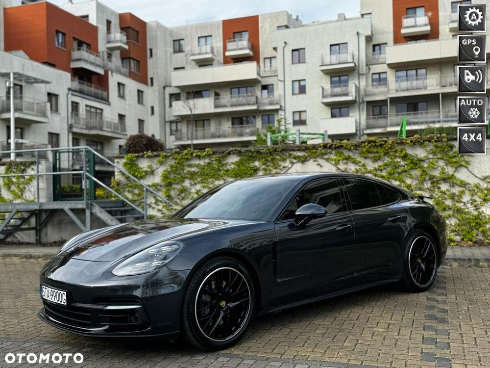 Porsche Panamera 4S Executive - 2