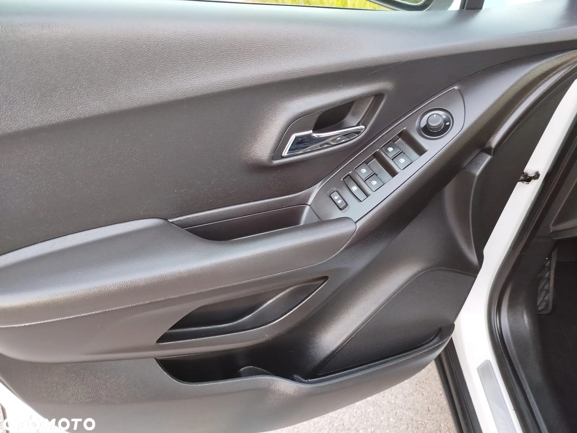 Chevrolet Trax 1.7TD LT+ - 20