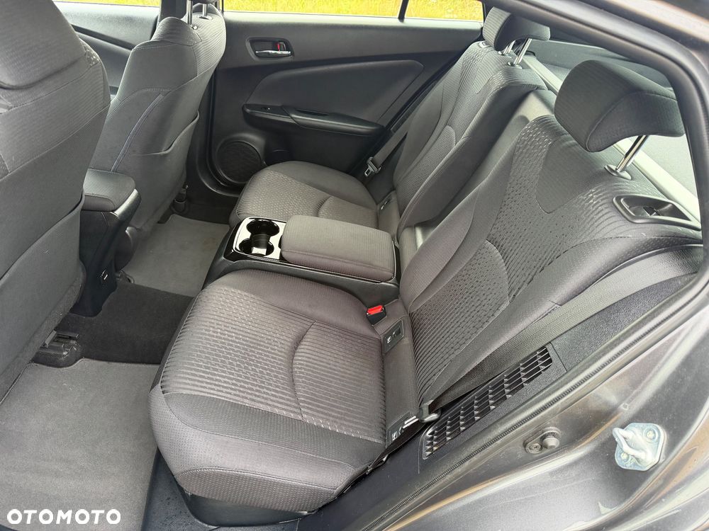 Toyota Prius Hybrid Executive - 15