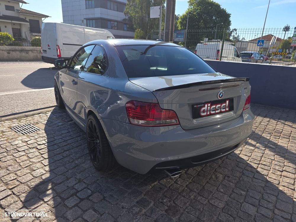 BMW 118 d Limited Edition Lifestyle c/ M Sport Pack - 10