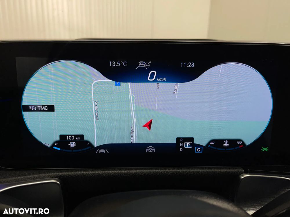 Mercedes-Benz GLB 220 d 4Matic 8G-DCT AMG Line - 38