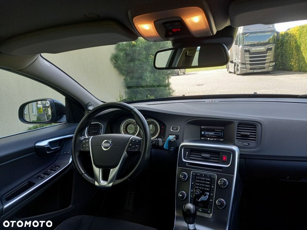 Volvo S60 D4 Business Edition - 26