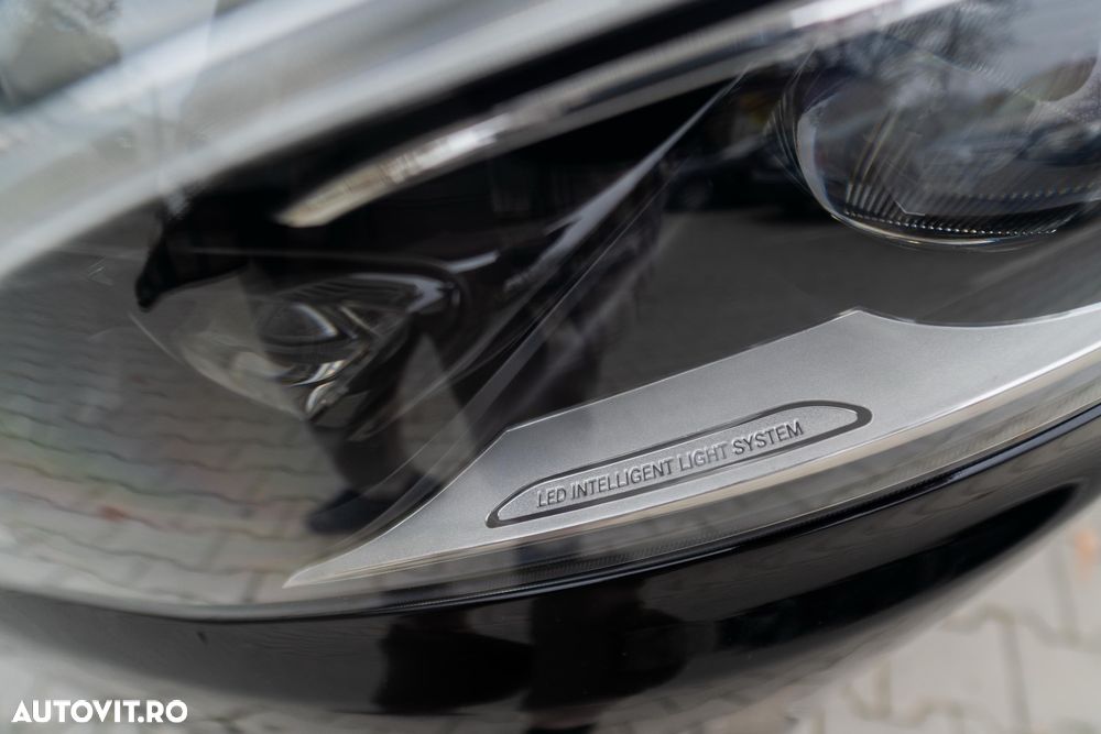 Mercedes-Benz V 300 d extralang 4Matic 9G-TRONIC Special Edition Avantgarde - 6