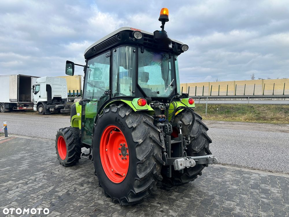 Claas NEXOS 230VL S/N Sadowniczy 4WD Pełzaki Mechaniczny - 3