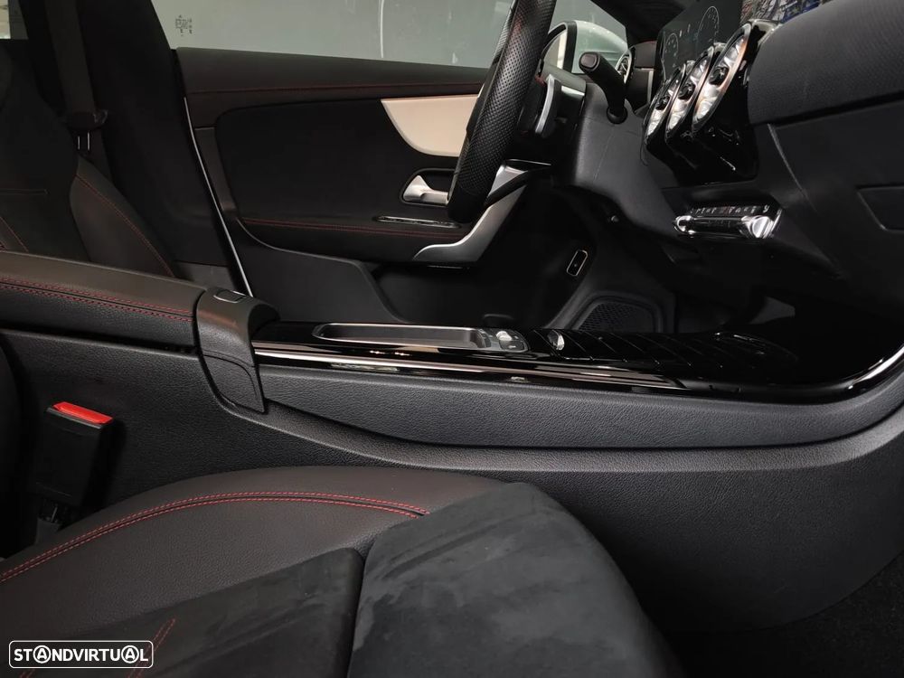 Mercedes-Benz CLA 250 e Shooting Brake AMG Line - 33