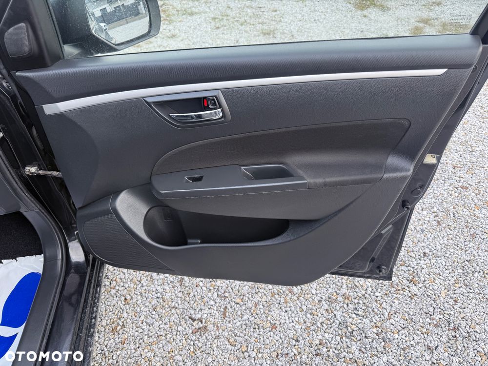 Suzuki Swift 1.2 Premium - 36