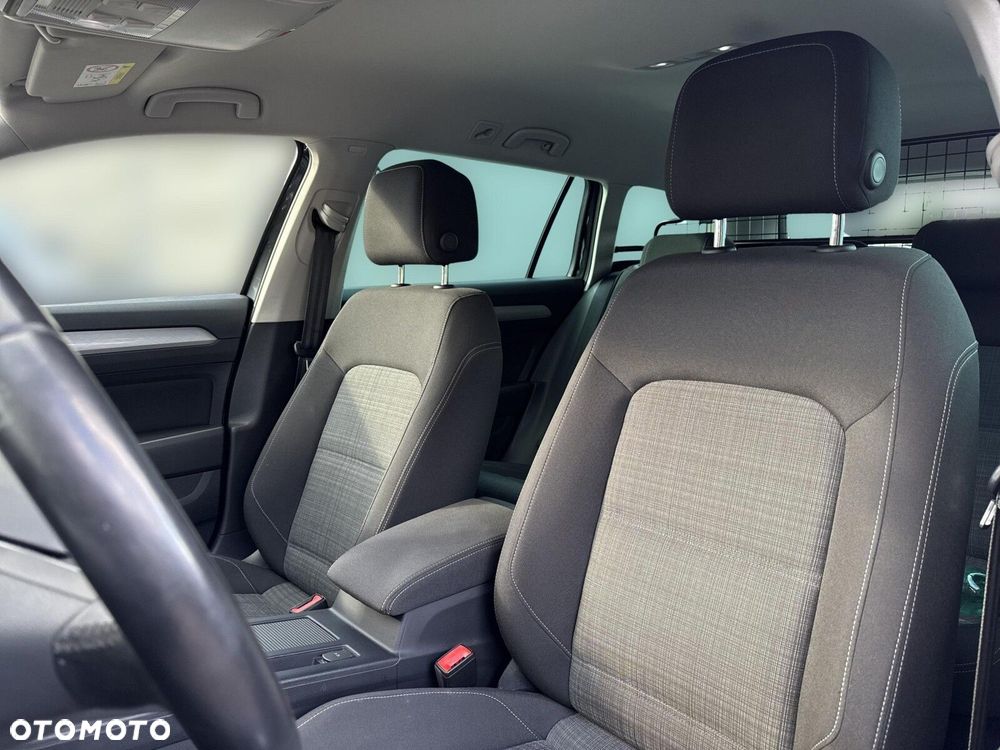 Volkswagen Passat 2.0 TDI EVO Business - 11