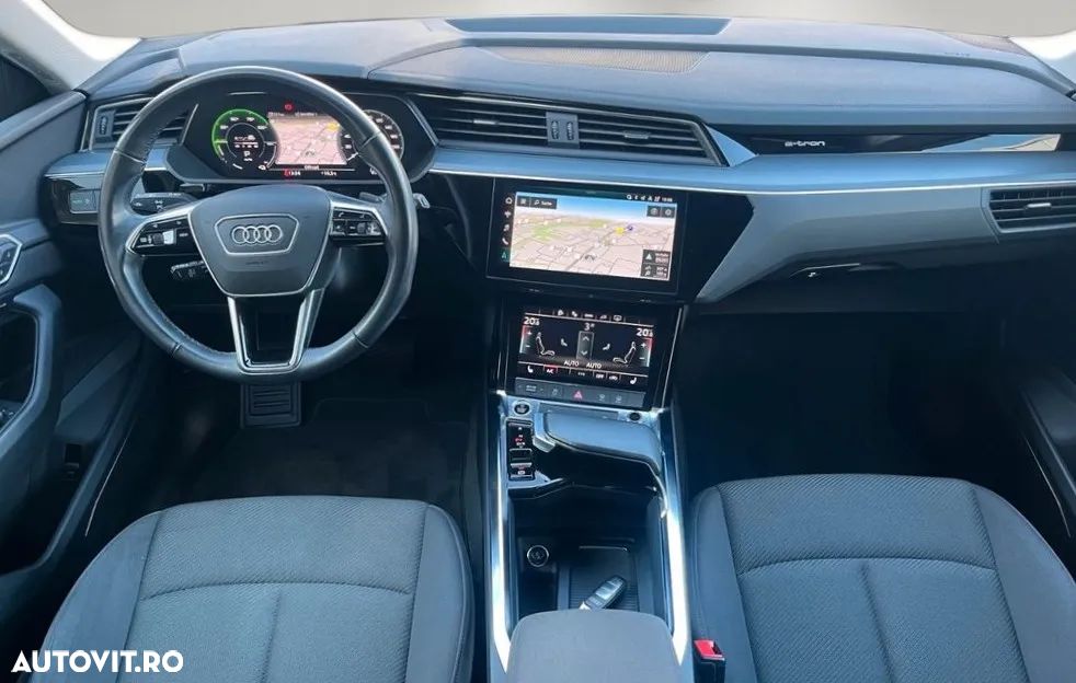 Audi e-tron 50 quattro - 11