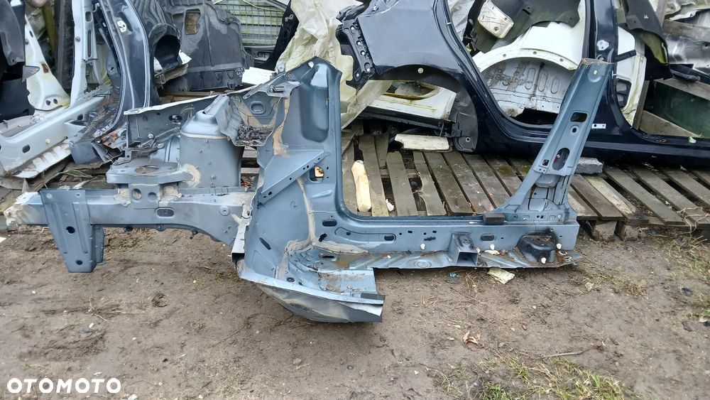 Dacia Sandero Stepway II lift 17- podłużnica ćwiartka prawa TEKNA - 2