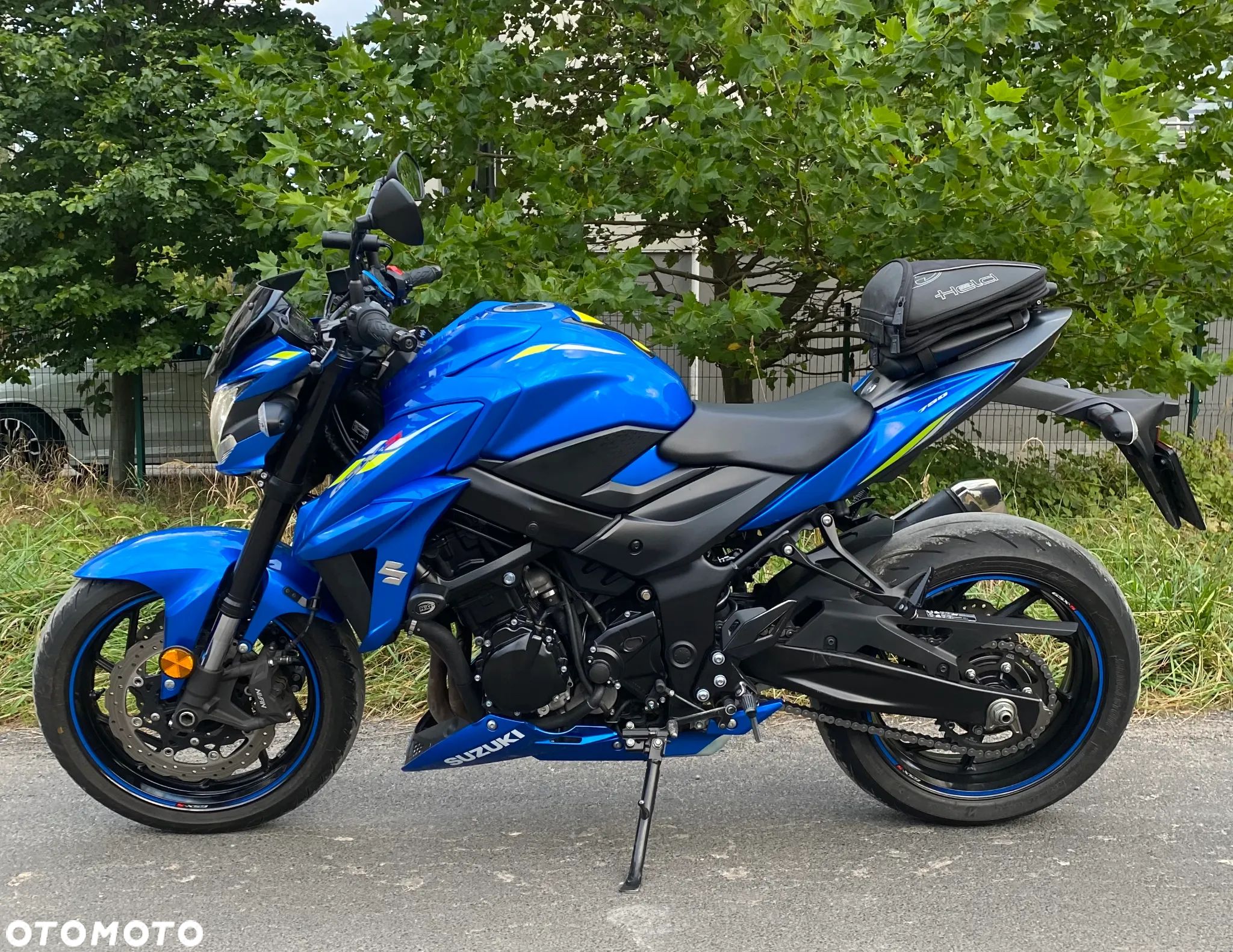 Suzuki GSX - 1
