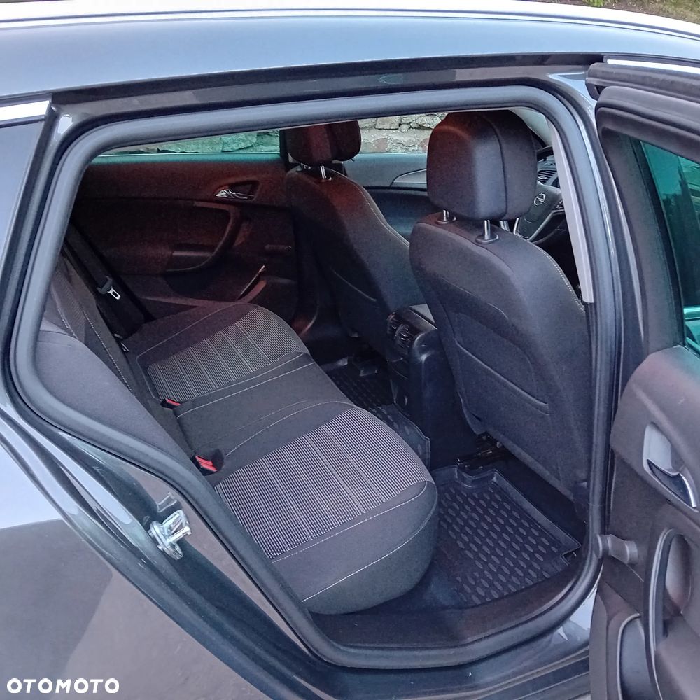 Opel Insignia 2.0 CDTI - 38