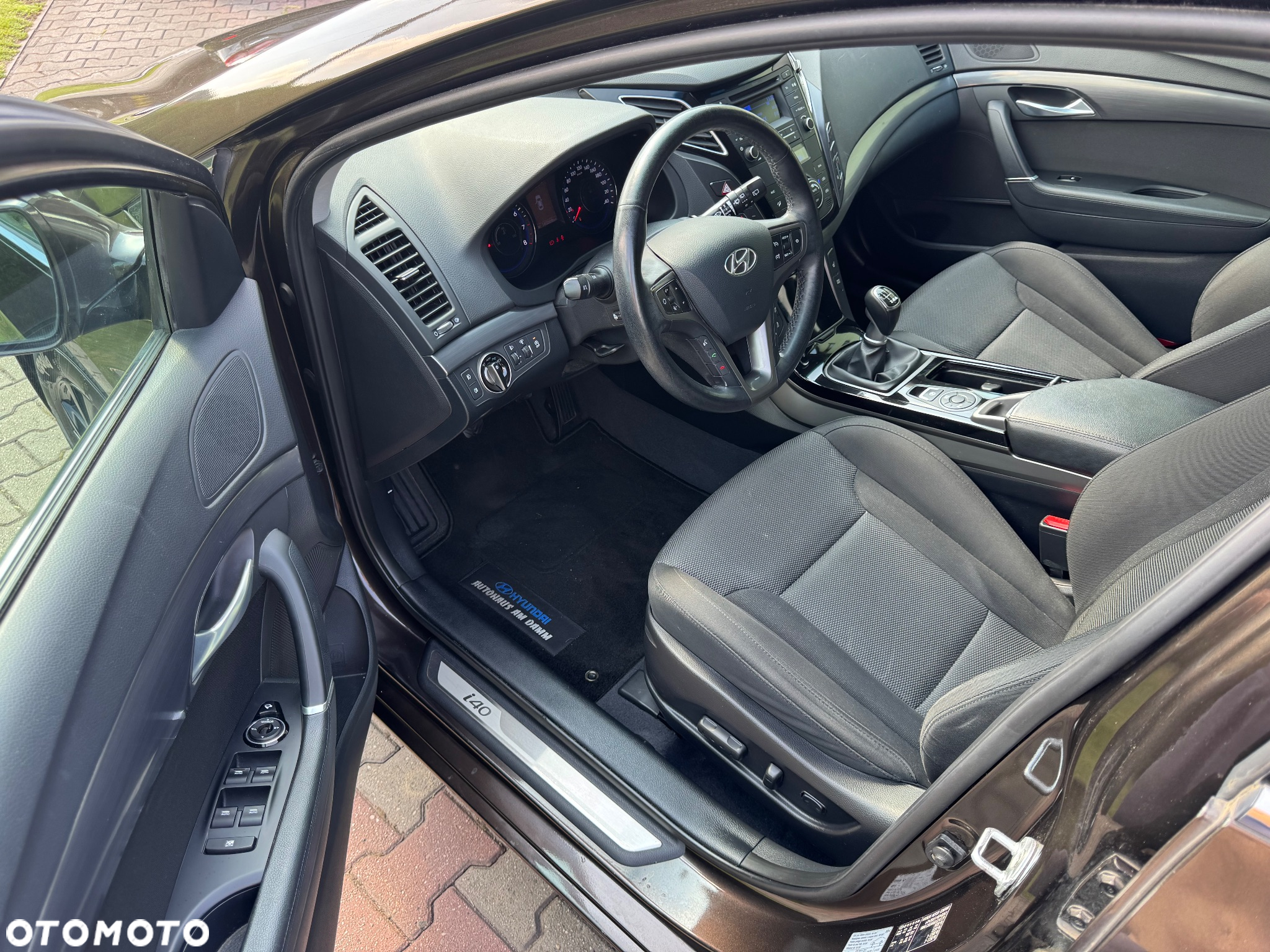 Hyundai i40 Kombi blue 1.6 Space - 19