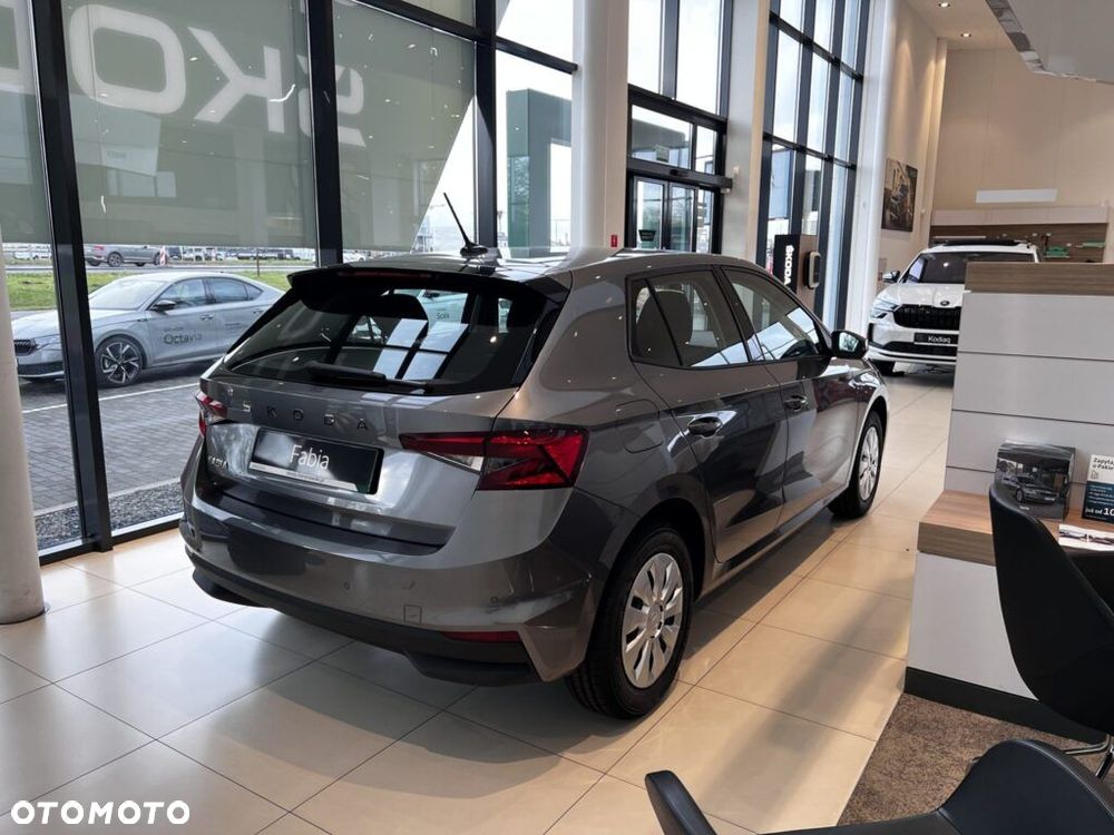 Skoda Fabia 1.0 TSI Essence - 8