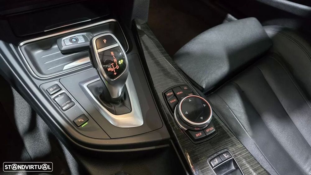 BMW 420 d Cabrio Aut. Luxury Line - 42