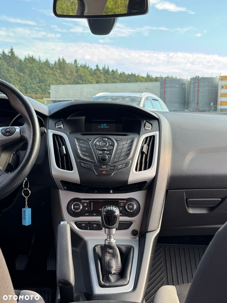 Ford Focus - 13