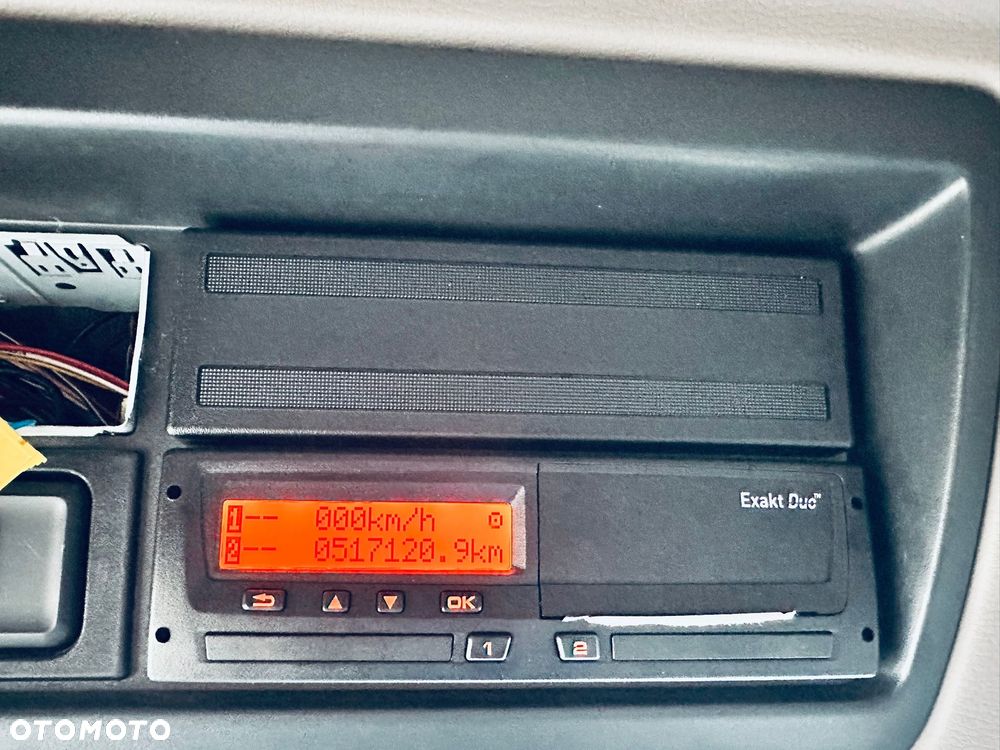 DAF LF 220 / KABINA SYPIALNA / WINDA - 15