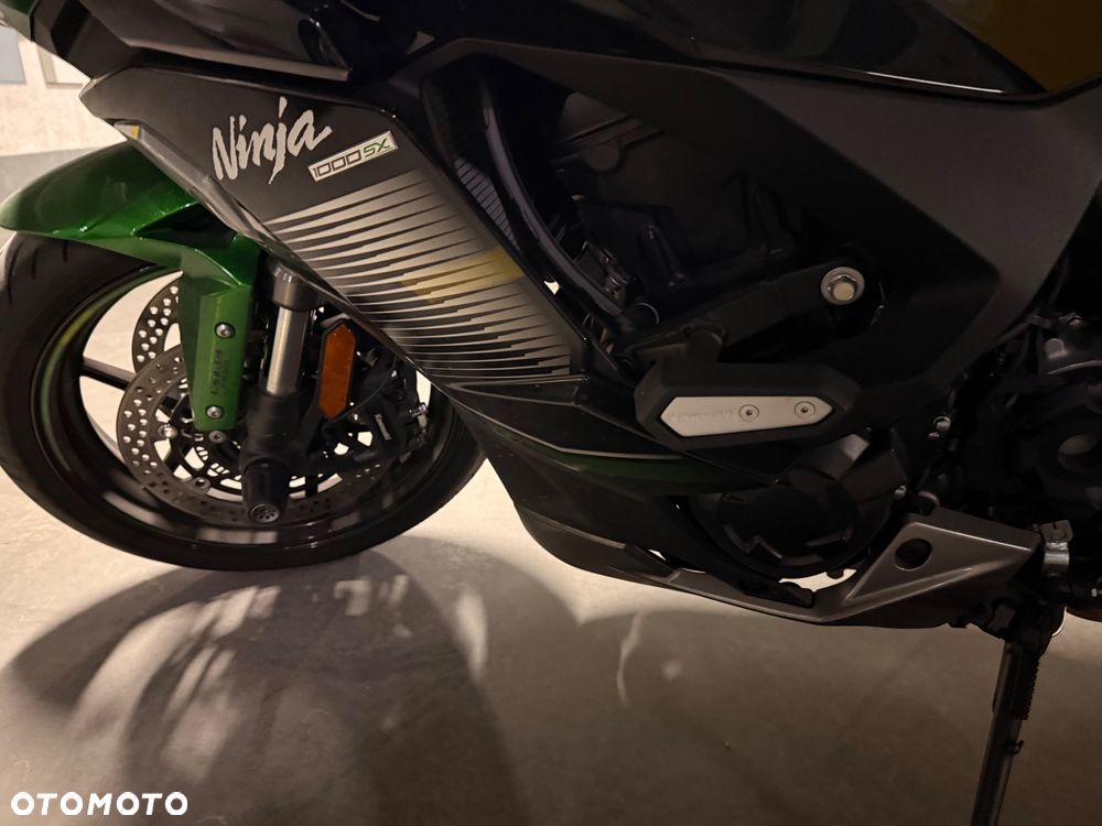 Kawasaki Ninja 1000 SX - 9