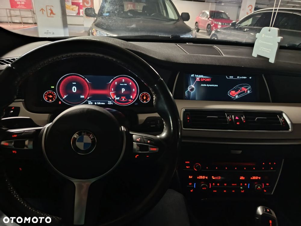 BMW 5GT - 19