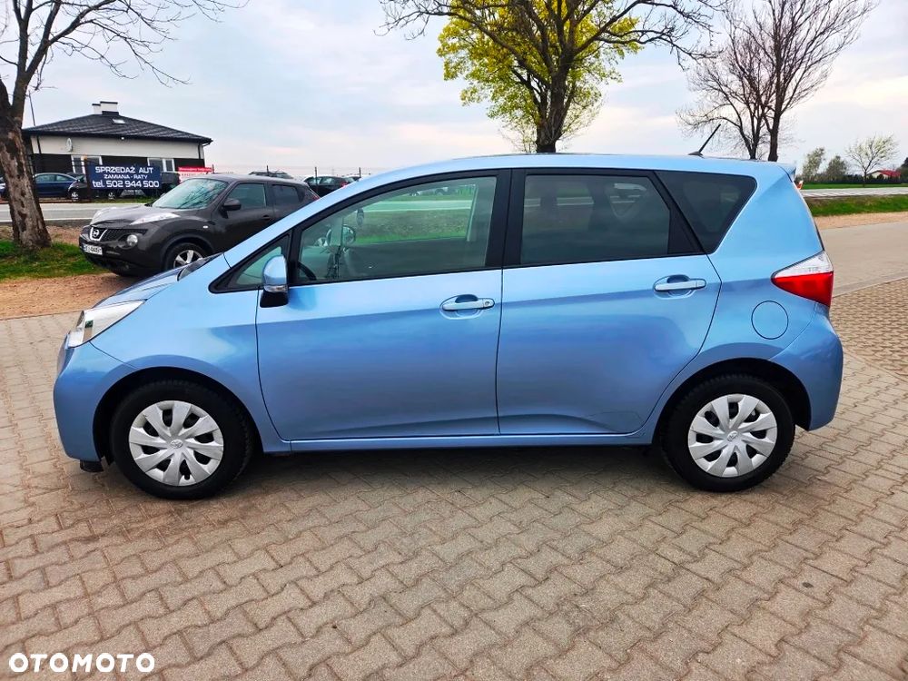 Toyota Verso S 1.33 Premium - 17