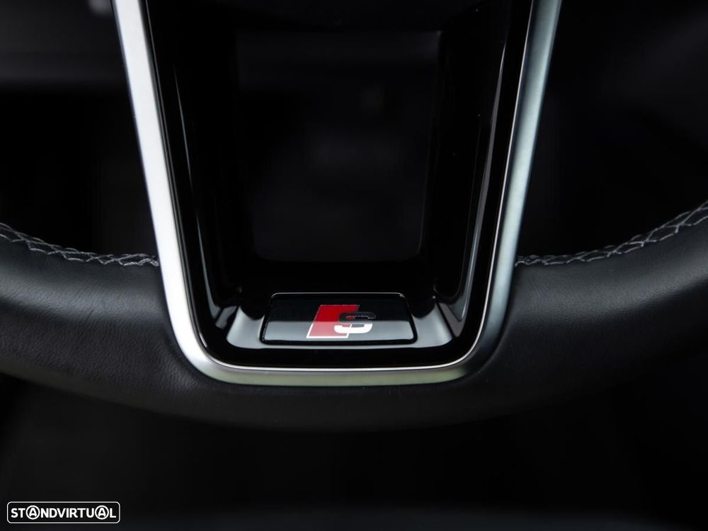 Audi e-tron 55 quattro S line - 24