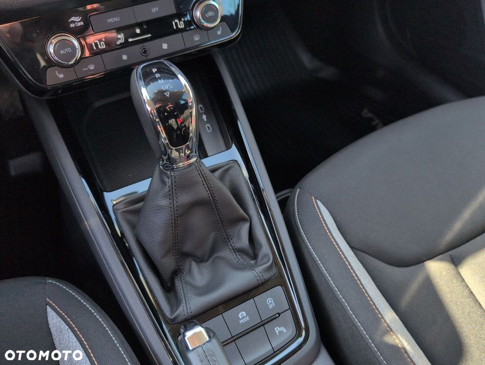 Skoda Scala 1.0 TSI Selection DSG - 25