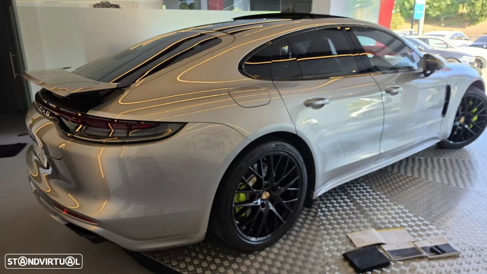 Porsche Panamera 4S E-Hybrid - 22