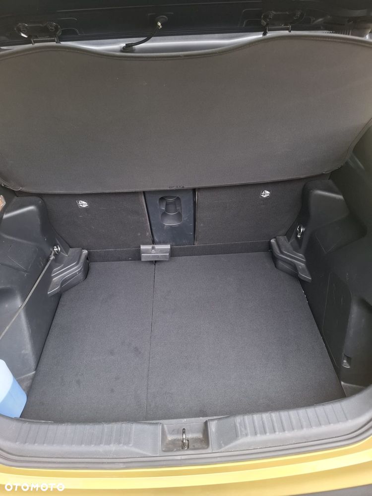 Toyota Yaris Cross 1.5 Comfort CVT - 16