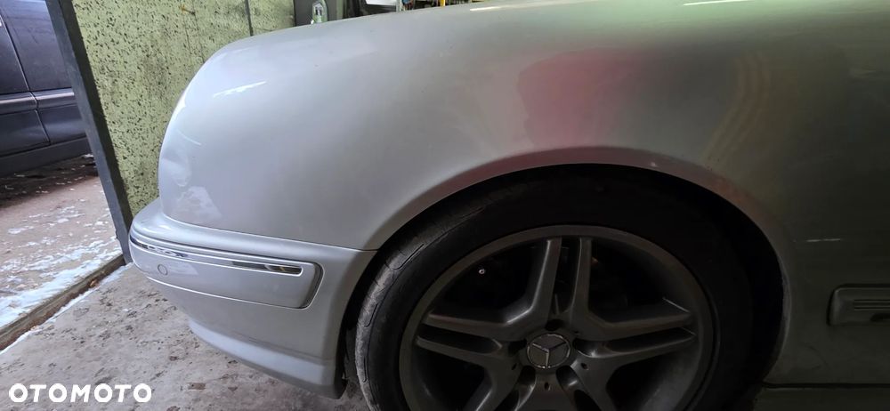 Mercedes-Benz Klasa E - 29