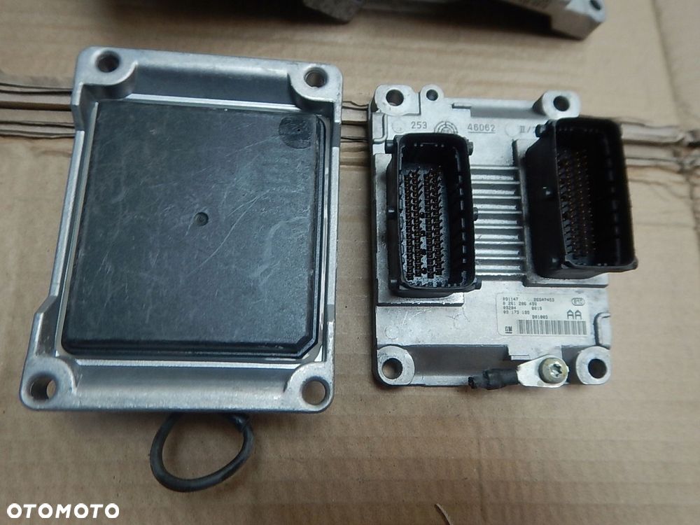 STEROWNIK KOMPUTER OPEL OMEGA B 2.6 V6 0261206490 - 2