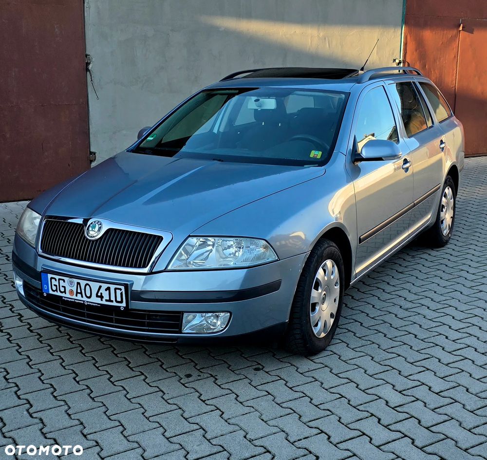 Skoda Octavia 1.6 Combi - 24