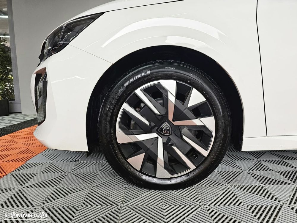 Peugeot 208 1.2 PureTech Active Pack - 9