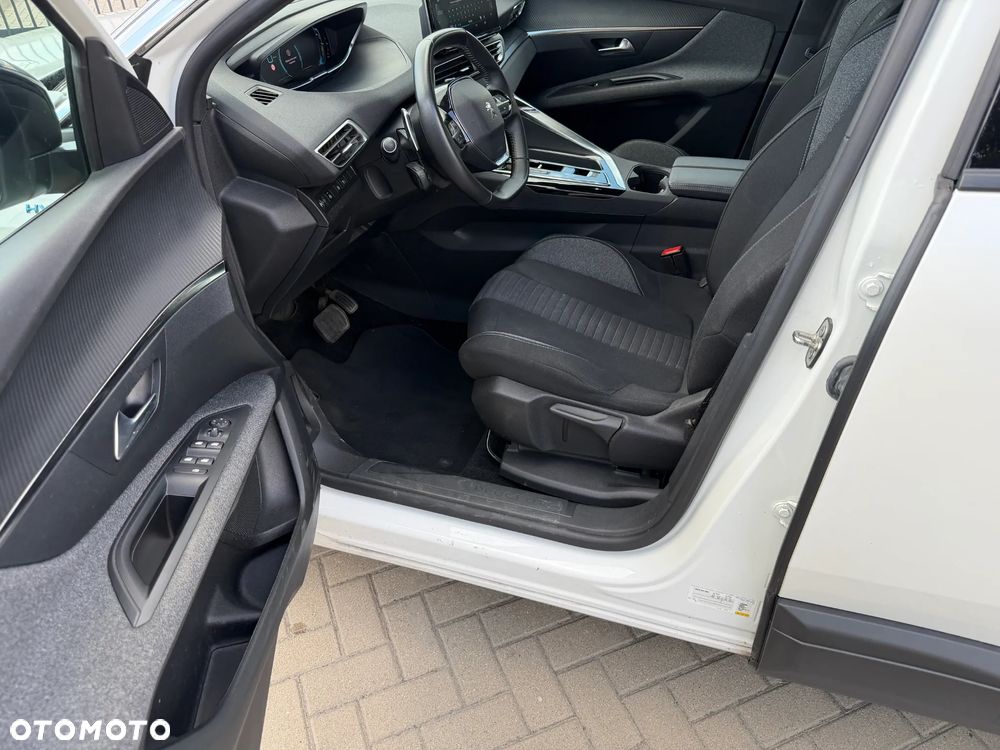 Peugeot 3008 1.6 PureTech Hybrid PHEV Active Pack S&S EAT8 - 8